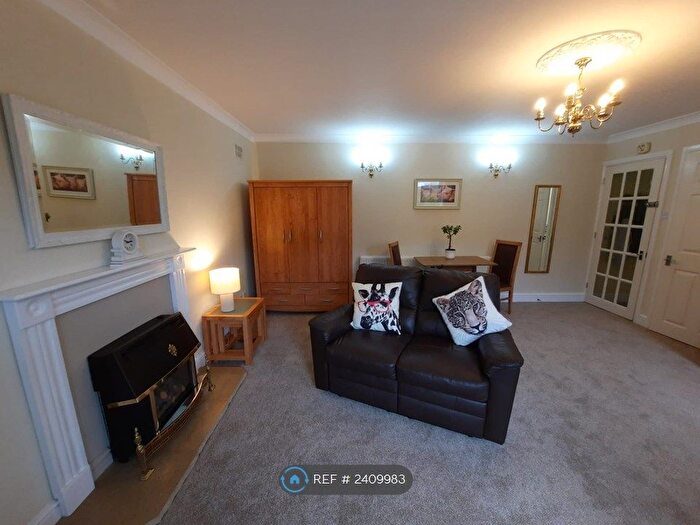 Studio To Rent In Purton, Swindon, SN5