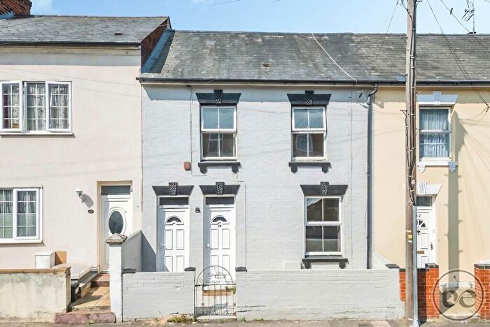 3 Bedroom Terraced House For Sale In Carey Street, Reading, RG1