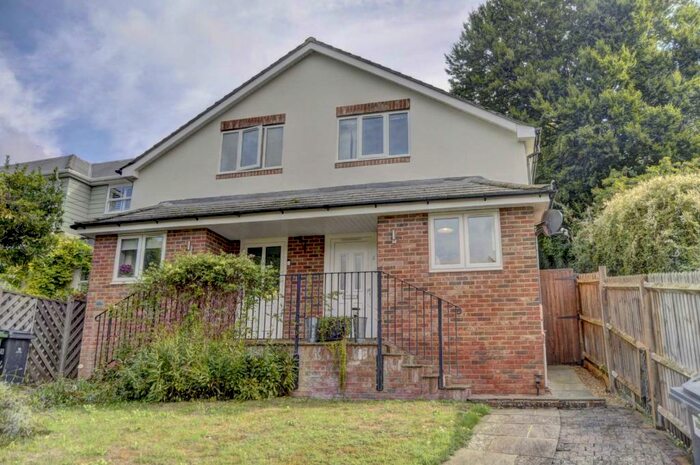 2 Bedroom Semi-Detached House To Rent In Marlow Bottom, Marlow, SL7