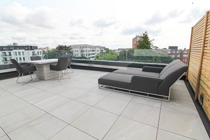 3 Bedroom Penthouse For Sale In Durley Road South, Bournemouth, BH2