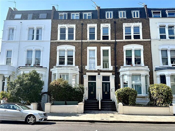 1 Bedroom Flat For Sale In Sinclair Road, London, W14