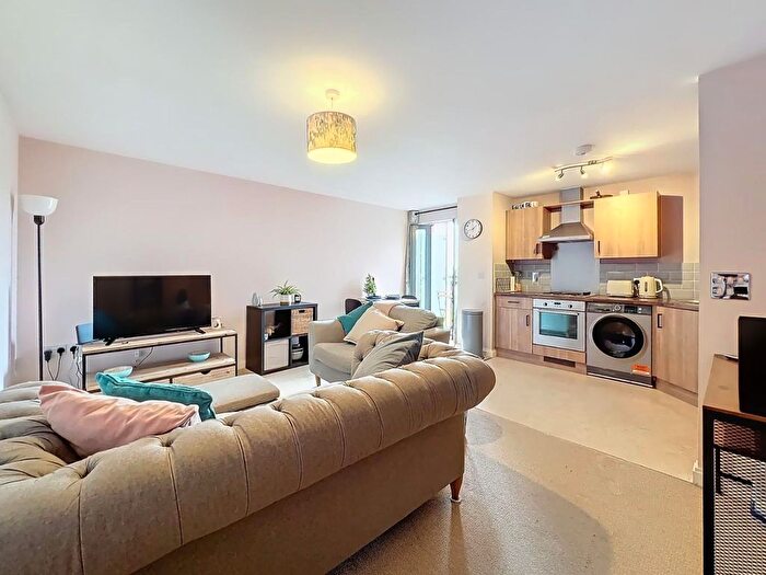 2 Bedroom Flat To Rent In The Granary, Magretian Place, Cardiff, CF10