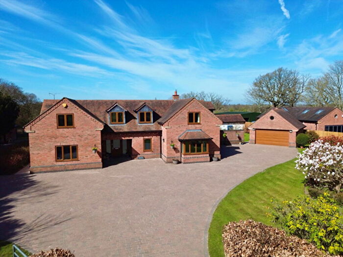 5 Bedroom Detached House For Sale In Warings Green Road, Hockley Heath, B94