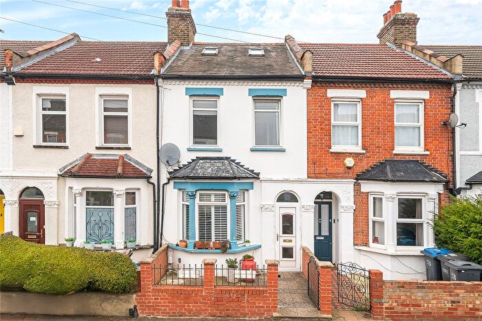 2 Bedroom Terraced House For Sale In Westgate Road, London, SE25