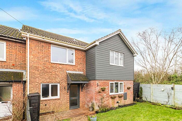 3 Bedroom Semi-Detached House To Rent In The Valley, Comberton, Cambridge, CB23
