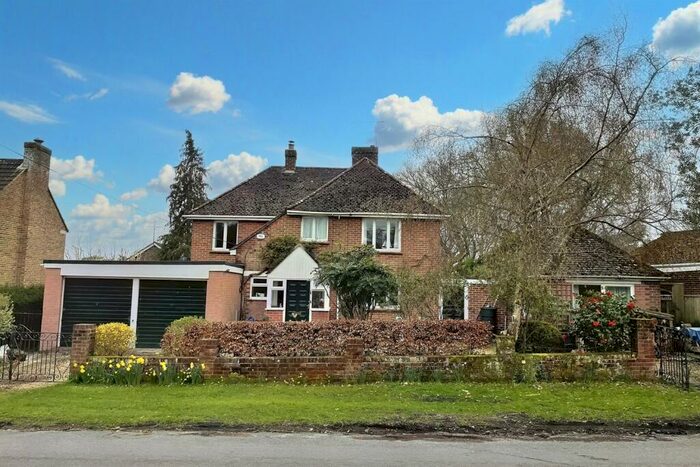 4 Bedroom Detached House For Sale In Ridge, BH20