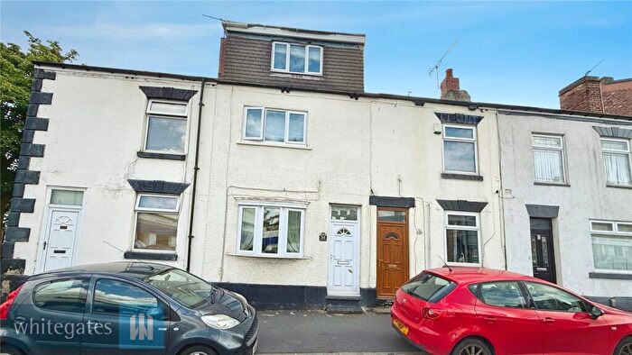 4 Bedroom Terraced House For Sale In Racecommon Road, Barnsley, S70