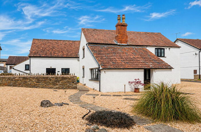 4 Bedroom Farm House For Sale In Nailsea - A Significant Grade Ii Listed Period Farmohouse With An Extensive Level Garden, BS48