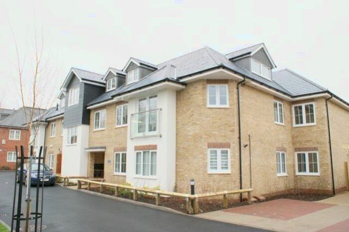 3 Bedroom End Of Terrace House To Rent In Stoneylands Road, Egham, Surrey, TW20