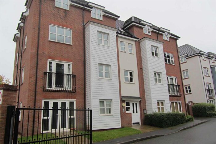 1 Bedroom Apartment To Rent In Shottery Close, Redditch, B98