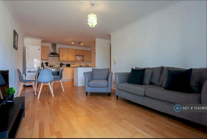 2 Bedroom Flat To Rent In Millsands, Sheffield, S3