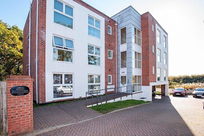 2 Bedroom Apartment To Rent In Holt Court, Southampton, SO19