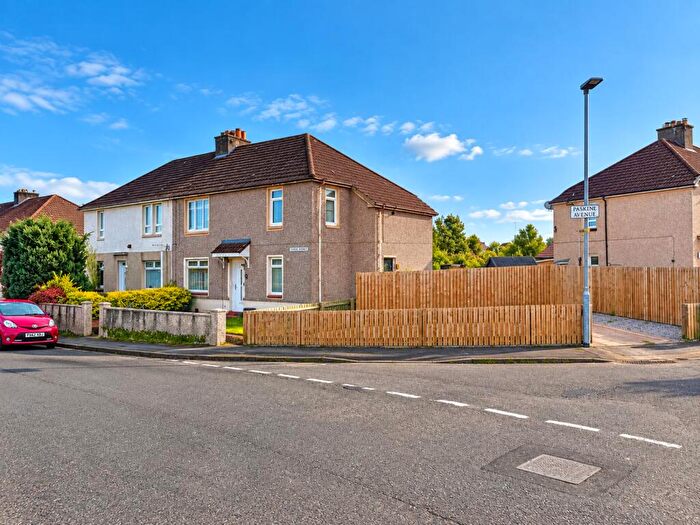2 Bedroom Flat For Sale In Firhill Avenue, Airdrie, ML6