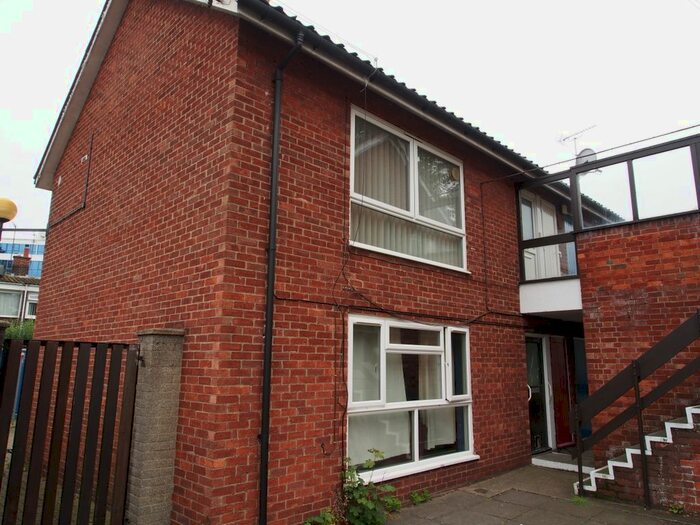 1 Bedroom Flat To Rent In Globe Place, Norwich, Norfolk, NR2