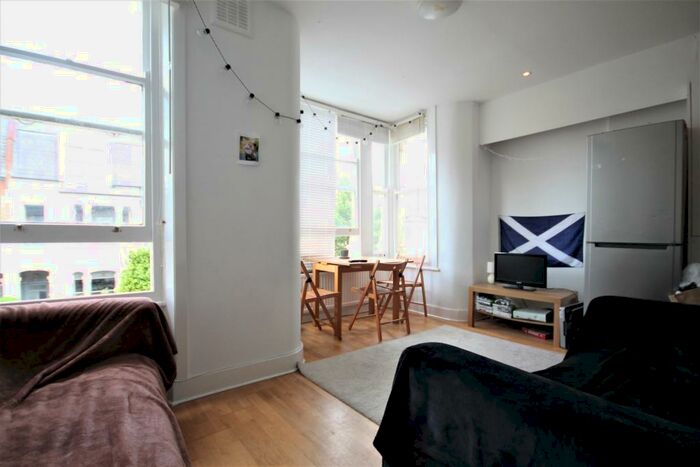 5 Bedroom Flat To Rent In Carysfort Road, Stoke Newington, N16