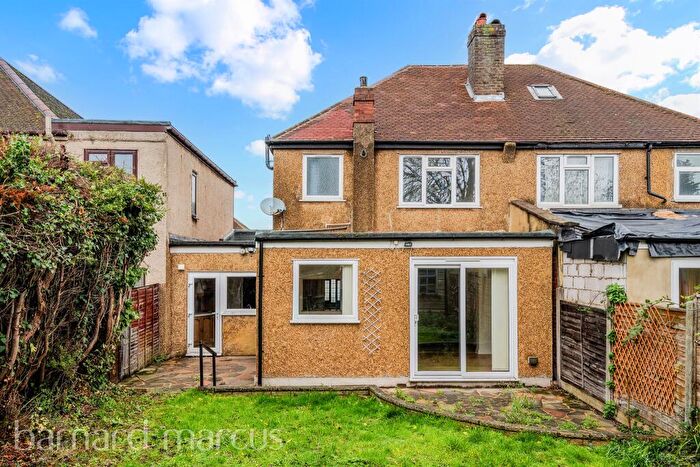 3 Bedroom House To Rent In Somerset Close, New Malden, KT3