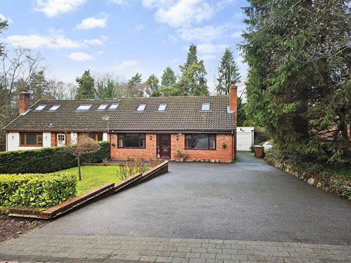 4 Bedroom Semi-Detached Bungalow For Sale In Kingsford Lane, Wolverley, Kidderminster, DY11