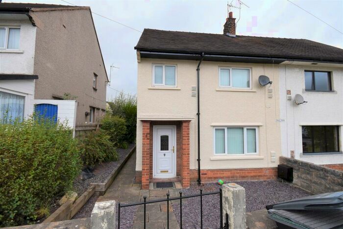 3 Bedroom Semi-Detached House To Rent In Ruthin Road, Mold, CH7