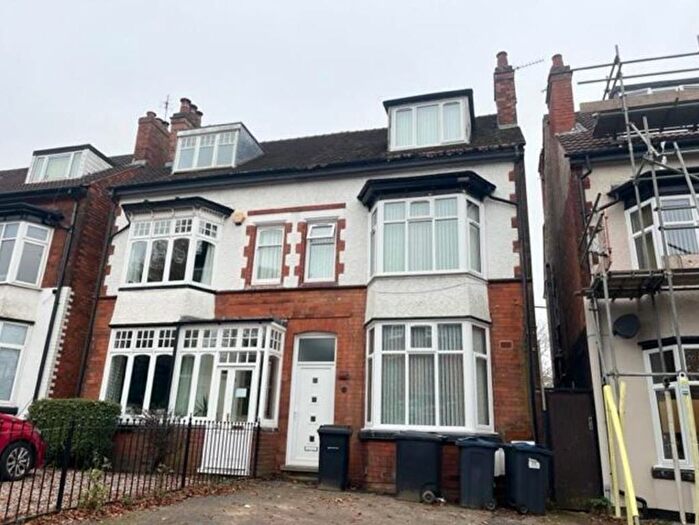 5 Bedroom Semi-Detached House To Rent In Alcester Road South, Kings Heath, Birmingham, B14