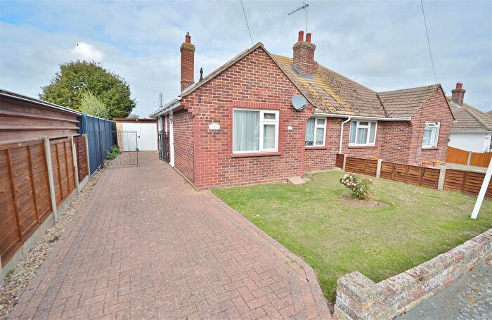 2 Bedroom Semi-detached Bungalow For Sale In Colchester Road, Holland-On-Sea, Essex, CO15