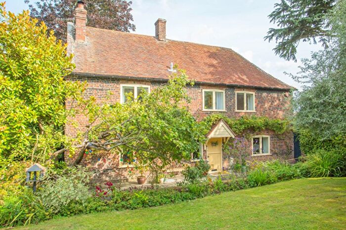 3 Bedroom Detached House For Sale In Moat Lane, Fordwich, Canterbury, CT2