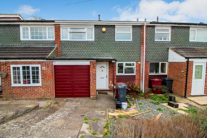 3 Bedroom Terraced House To Rent In Tallis Lane, Reading, RG30