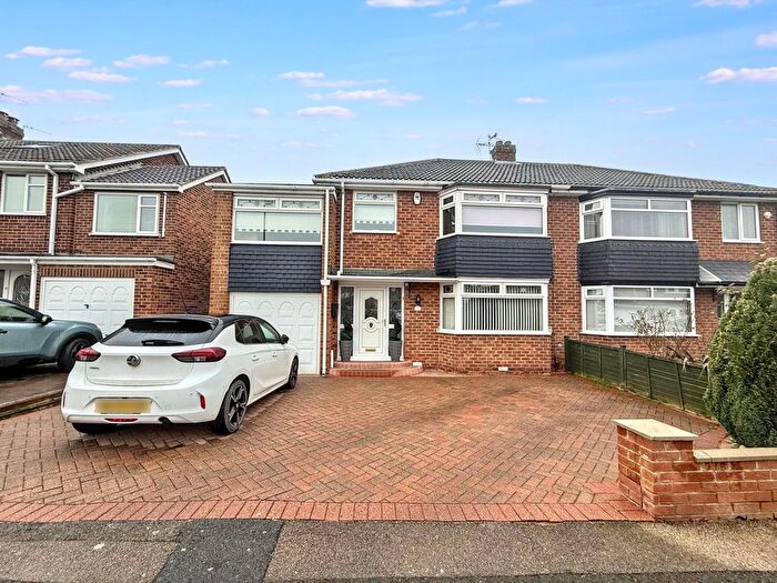 4 Bedroom Semi Detached House For Sale In Fairwell Road, Stockton-On-Tees, TS19