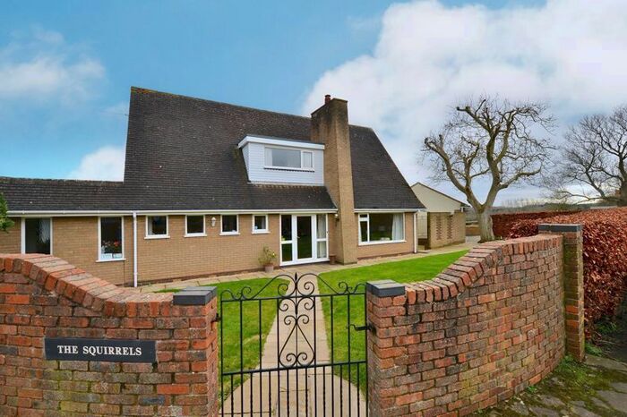 4 Bedroom Detached House For Sale In Malthouse Lane, Church Lench, Evesham, WR11