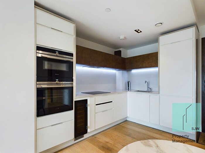 1 Bedroom Flat To Rent In Exchange Gardens, Keybridge Tower, SW8