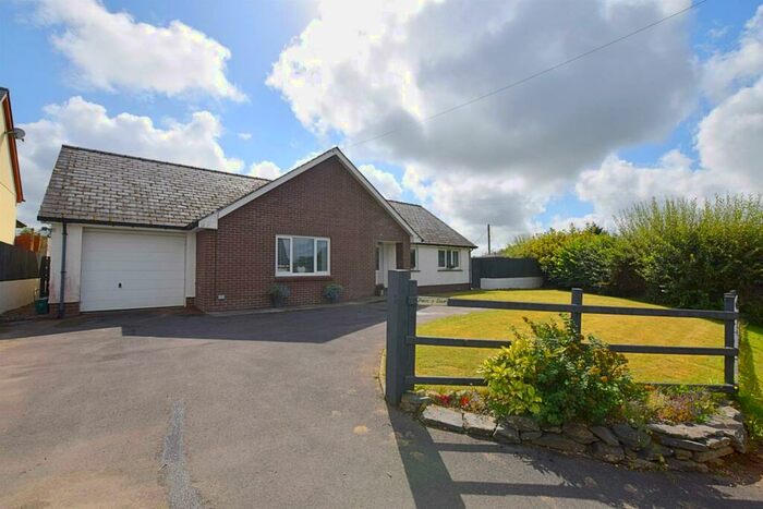 3 Bedroom Detached Bungalow For Sale In Capel Iwan, Newcastle Emlyn, SA38