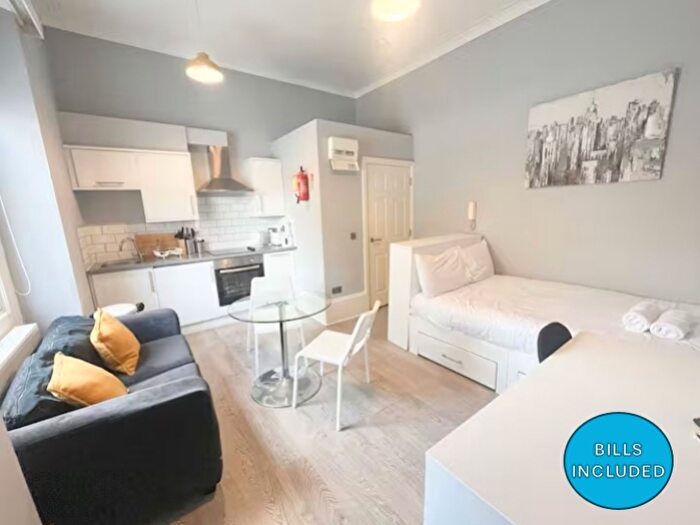Studio To Rent In Whiteladies Road, Clifton, Bristol, BS8