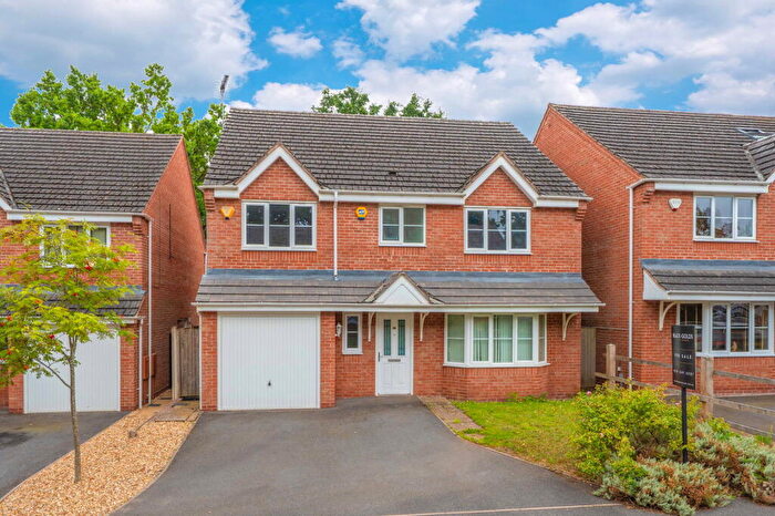 5 Bedroom Detached House For Sale In Welham Croft, Shirley, Solihull, B90