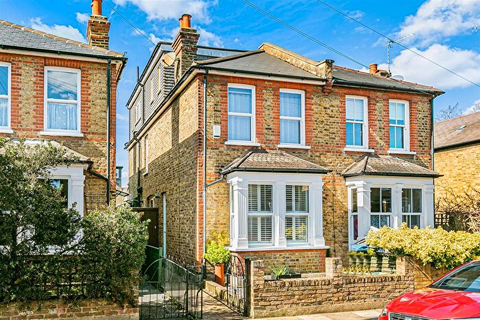 3 Bedroom Semi Detached House For Sale In Dawson Road, Kingston Upon Thames, KT1