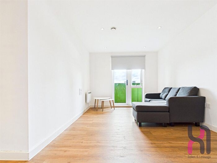 2 Bedroom Flat To Rent In Eastbank Tower, Great Ancoats Street, M4
