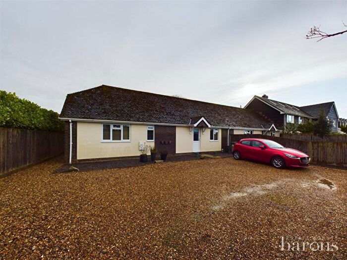 2 Bedroom Semi-Detached Bungalow For Sale In Hackwood Lane, Cliddesden, Basingstoke, RG25