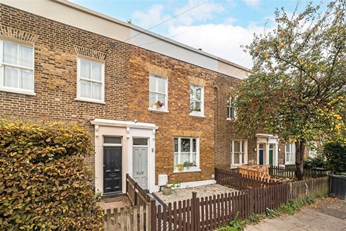 3 Bedroom Terraced House For Sale In Hatcham Park Road, New Cross, SE14