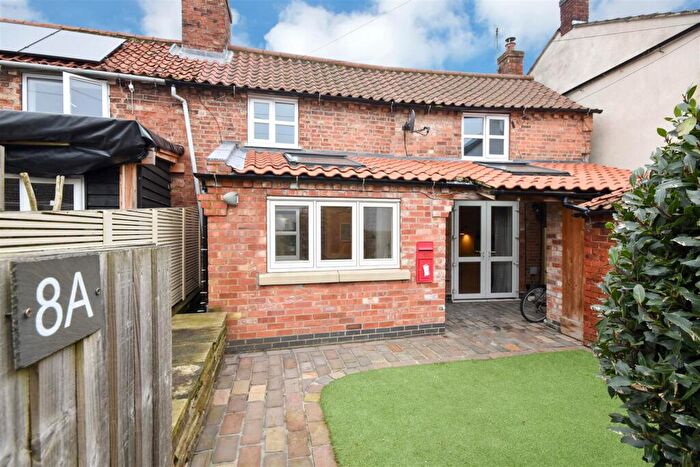3 Bedroom Semi Detached House For Sale In High Street, North Scarle, Lincoln, LN6