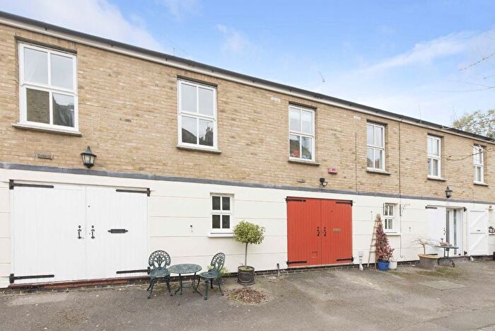 2 Bedroom Property For Sale In Malvern Mews, London, NW6