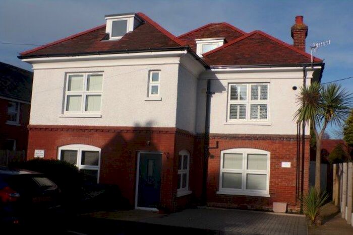 2 Bedroom Flat To Rent In Empress Road, Lyndhurst, SO43
