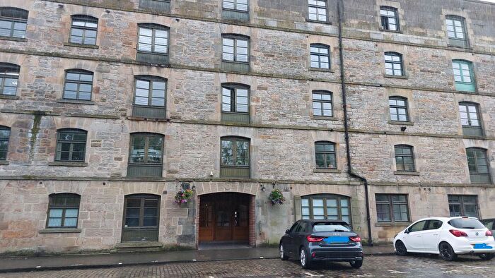 2 Bedroom Flat To Rent In Commercial Street, Edinburgh, EH6