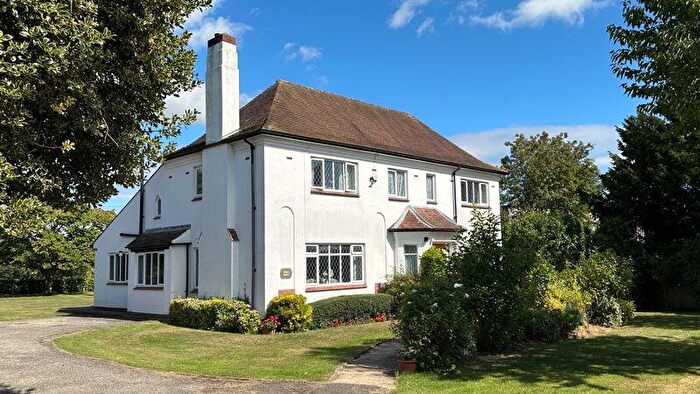 5 Bedroom Detached House For Sale In White House, St. Georges Lane, Riseholme, LN2