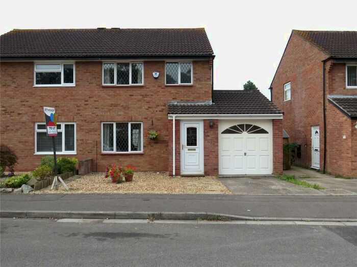 3 Bedroom Semi-Detached House To Rent In Bakersfield, Longwell Green, Bristol, BS30