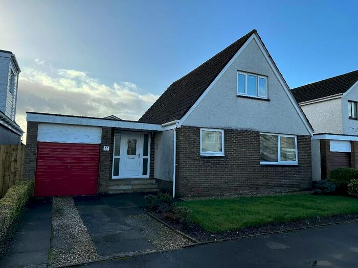 4 Bedroom Villa For Sale In Smeaton Avenue, Torrance, G64