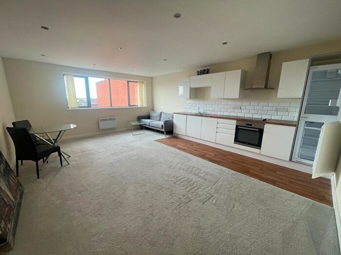 1 Bedroom Flat To Rent In Flat, South Street, Ilkeston, DE7