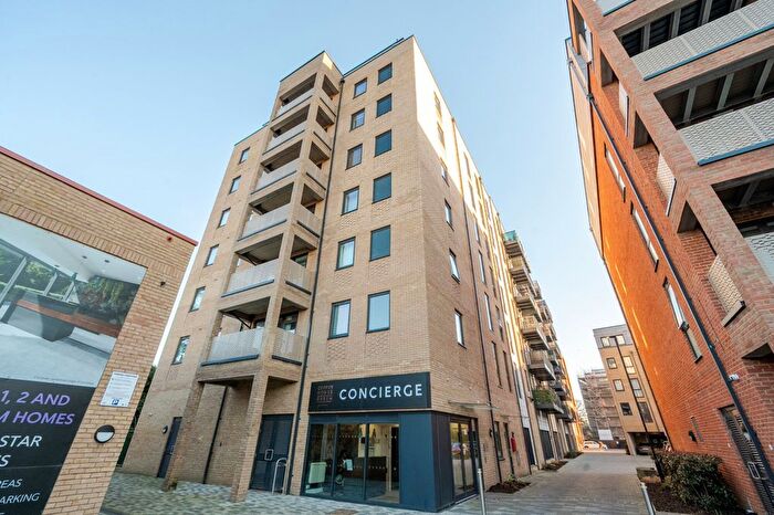 2 Bedroom Flat To Rent In Brewers Square, Dartford, DA1