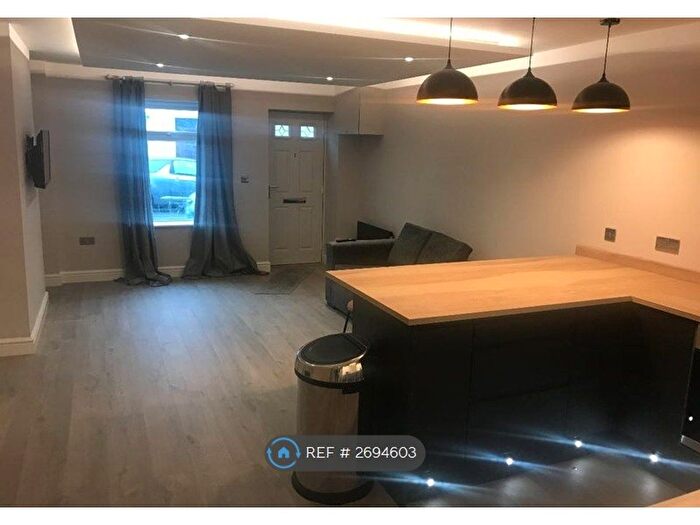 1 Bedroom Flat To Rent In Barrow-In-Furness, Barrow-In-Furness, LA14