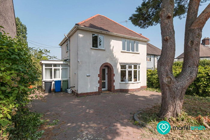 3 Bedroom Detached House For Sale In Manor Avenue, Brimington, Chesterfield, S43