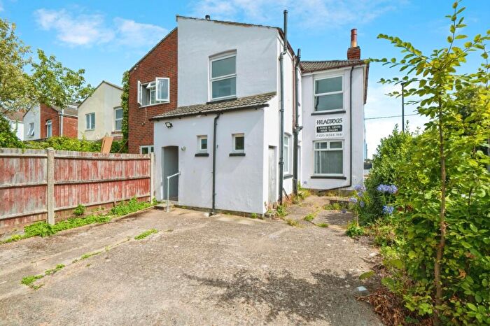 2 Bedroom Maisonette For Sale In Ludlow Road, Southampton, SO19