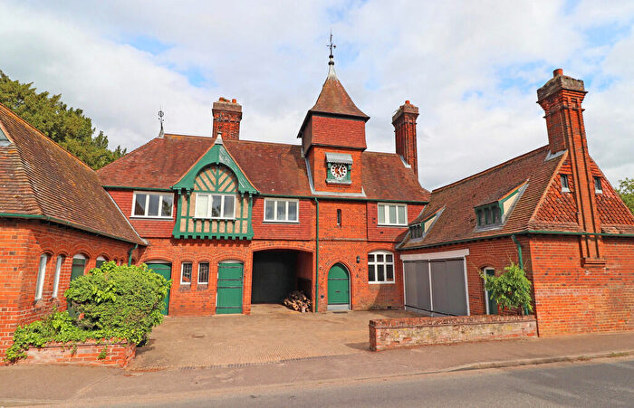 3 Bedroom Mews To Rent In Mill Road, East Bergholt, CO7