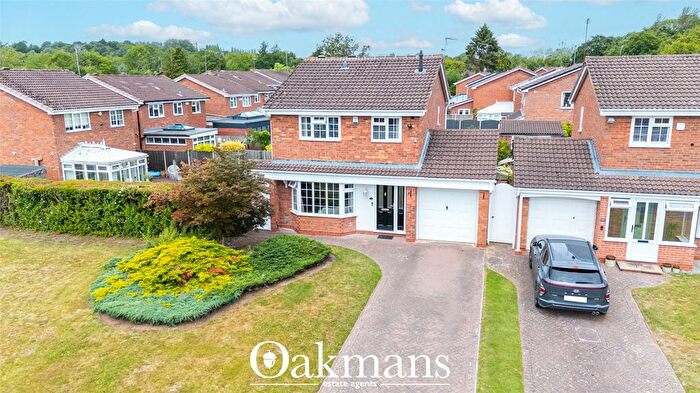 4 Bedroom Detached House For Sale In Hillmorton Close, Redditch, Worcestershire, B98